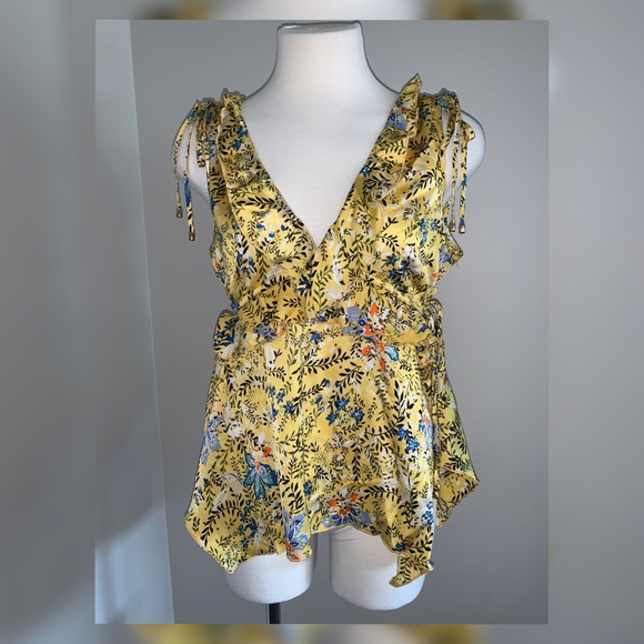 Buffalo Printed Top - Picture 2 of 8